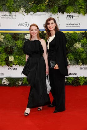 German Film Award 2022 Maximilian Befort with Luise Befort on the red carpet at the Lola German Film Award 2021 ceremony at the Palais am Funkturm in Messe Berlin Copyright: xEventpressxGolejewskix