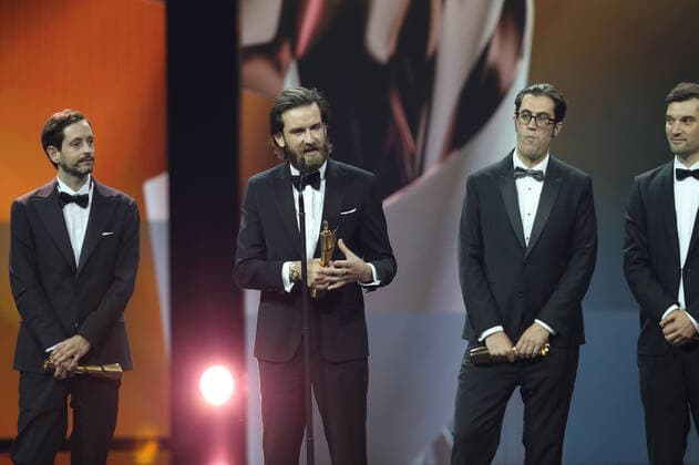 German Film Award 2022 Laureate BEST SOUND DESIGN Jonathan Schorr, Dominik Leube, Gregor Bonse, John Gürtler NOBODY IS WITH THE KÄLBERN at the Lola German Film Award 2022 ceremony at the Palais am Funkturm in Berlin 24 06 2022 Copyright: xEventpressx