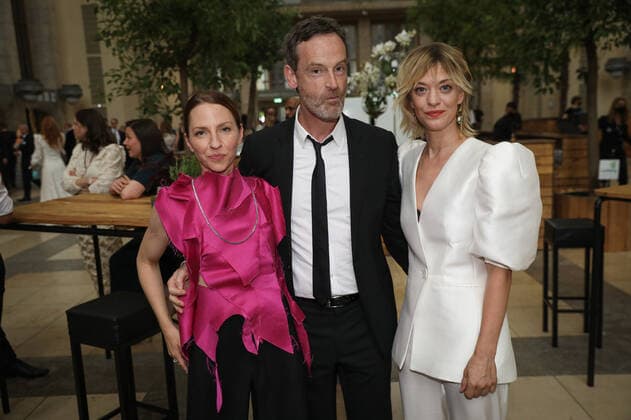 German Film Award 2022 Katharina Schüttler and Jörg Hartmann with Heike Makatsch German Film Award 2022 ceremony at the Palais am Funkturm in Berlin Copyright: xEventpressxFuhrx