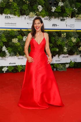 German Film Award 2022 Nilam Farooq on the red carpet at the Lola German Film Award 2021 ceremony at the Palais am Funkturm in Messe Berlin Copyright: xEventpressxGolejewskix