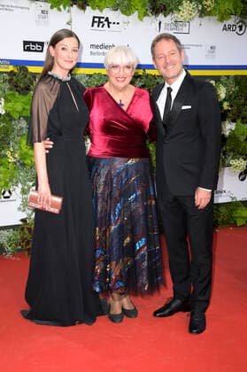 Alexandra Maria Lara, Claudia Roth and Florian Gallenberger at the 72 German Film Awards 2022 ceremony at the Palais am Funkturm in Messe Berlin Berlin, 24 06 2022 Foto:xF.xKernx xFuturexImage