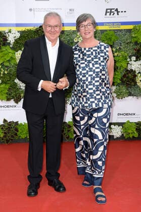 Joachim Krol with wife Heidrun Teusner Krol at the 72 ceremony of the German Film Award 2022 at the Palais am Funkturm in the Messe Berlin Berlin, 24 06 2022 Foto:xF.xKernx xFuturexImage