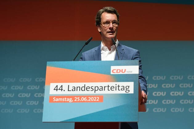 News Themen der Woche KW25 44. Landesparteitag der CDU Nordrhein-Westfalen am 25.06.2022 im Maritim Hotel in Bonn Hendrik Wüst ( Ministerpräsident Nordrhein-Westfalen ) *** 44 State Party Conference of the CDU North Rhine-Westphalia on 25 06 2022 at the Maritim Hotel in Bonn Hendrik Wüst Minister President North Rhine-Westphalia xRx