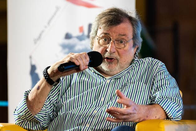 Conferral Of Honorary Citizenship To Francesco Guccini Francesco Guccini during the Italian artist Press Conference Conferral of honorary citizenship to Francesco Guccini on June 25, 2022 at the Piazza del Comune in Mondolfo (PU), Italy Mondolfo (PU) Italy  Copyright: xEmmanuelexOlivix originalFilename: livemedia-conferra220625_nph4r.jpg