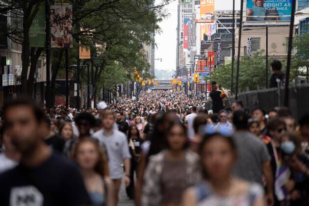 June 26, 2022, Toronto, Ontario, Canada: Thousands take part in TorontoÃ¢â‚¬â ¢s Annual Pride Parade for the first time since 2019 due to the COVID 19 Pandemic. Toronto Canada - ZUMAm215 20220626_zip_m215_003 Copyright: xArlynxMcAdoreyx