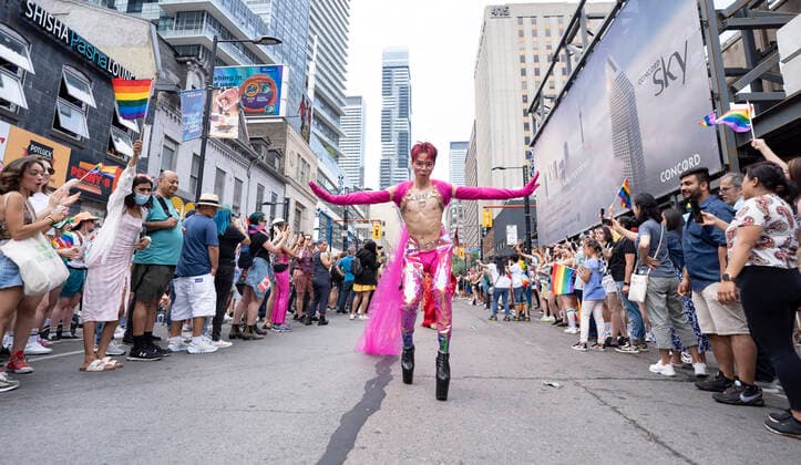 June 26, 2022, Toronto, Ontario, Canada: Thousands take part in TorontoÃ¢â‚¬â ¢s Annual Pride Parade for the first time since 2019 due to the COVID 19 Pandemic. Toronto Canada - ZUMAm215 20220626_zip_m215_011 Copyright: xArlynxMcAdoreyx