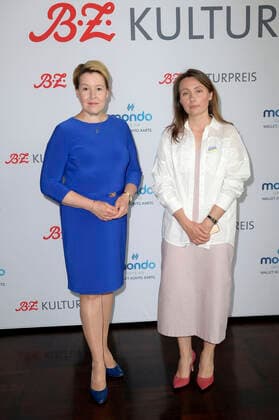 Franziska Giffey and Maryna Er Gorbach at the extraordinary award ceremony of the B Z Culture Award 2022 at the Kino International Berlin, 26 06 2022 Foto:xF.xKernx xFuturexImage