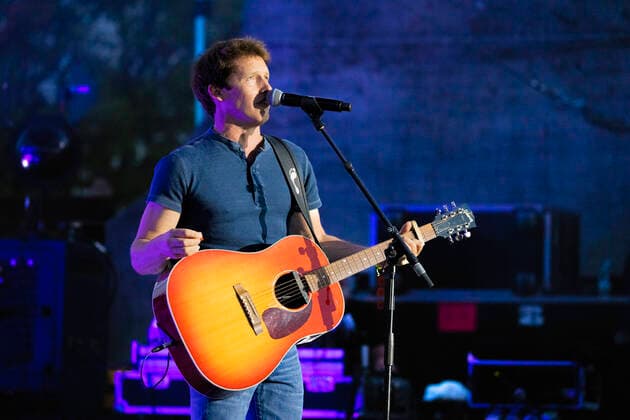 James Blunt James Blunt live concert at Anfiteatro del Vittoriale in Gardone Riviera Brescia Italy June, 27 2022 Gardone Riviera provincia di Brescia Italy  Copyright: xAndreaxRipamontix originalFilename: ripamonti-jamesblu220627_np27V.jpg
