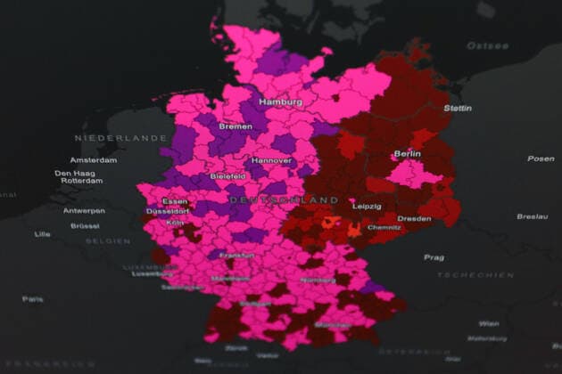 RKI dashboard, 7 day incidence is now 646.3 7 day incidence, RKI dashboard on a monitor on 29 06 2022 in Siegen Germany.