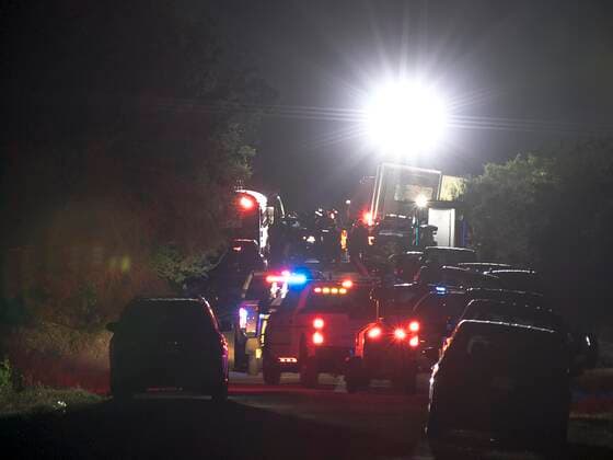 (220628) -- SAN ANTONIO (U.S.), June 28, 2022 -- First responders work at the scene of an alleged human smuggling mass casualty event in San Antonio, Texas, the United States, on June 27, 2022. The death toll of migrants found on Monday inside a cloned and abandoned 18-wheeler in San Antonio has risen to 50, authorities said on Tuesday. (Photo by Xinhua) U.S.-TEXAS-SAN ANTONIO-MIGRANTS-DEATH TOLL NickxWagner 