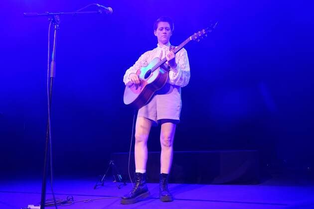 06 28 2022 xkhx Kassel Kulturzelt concert Kat Frankie Australian singer songwriter and guitarist