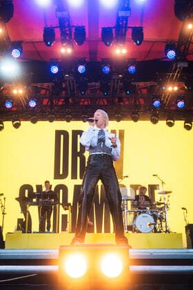Drew Sycamore live at Roskilde Festival 2022, Roskilde, Denmark Roskilde, Denmark. 29th, June 2022. The Danish singer Drew Sycamore performs a live concert during the Danish music festival Roskilde Festival 2022 in Roskilde. Roskilde Denmark  Copyright: xGonzalesxPhoto FlemmingxBoxJensex