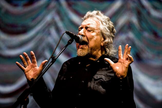 Robert Plant & Alison Krauss live at Roskilde Festival 2022, Roskilde, Denmark Roskilde, Denmark. 29th, June 2022. The English singer, songwriter and musician Robert Plant (pictured) performs a live concert with the American singer and songwriter Alison Krauss during the Danish music festival Roskilde Festival 2022 in Roskilde. Roskilde Denmark  Copyright: xGonzalesxPhoto LassexLagonix