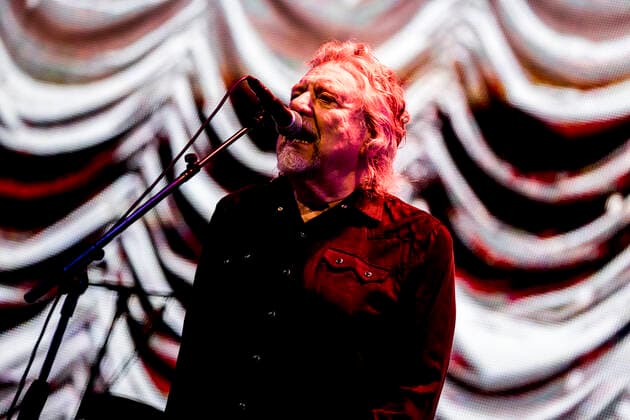 Robert Plant & Alison Krauss live at Roskilde Festival 2022, Roskilde, Denmark Roskilde, Denmark. 29th, June 2022. The English singer, songwriter and musician Robert Plant (pictured) performs a live concert with the American singer and songwriter Alison Krauss during the Danish music festival Roskilde Festival 2022 in Roskilde. Roskilde Denmark  Copyright: xGonzalesxPhoto LassexLagonix