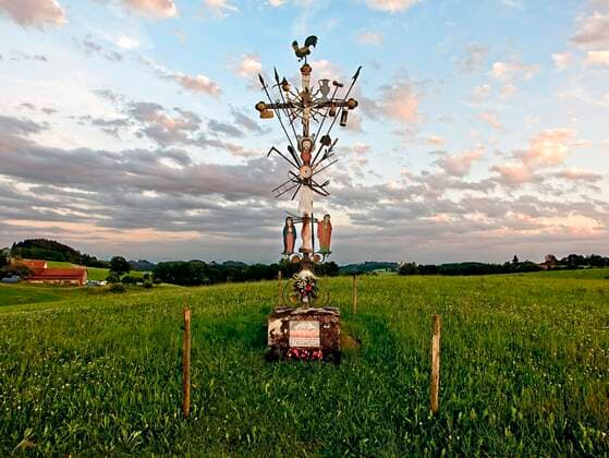 shabby Allgäu Marterl, wayside shrine, way stick, Cross, Heiligenstock, torture, material, material, bailiff, Bathing Wuerttemberg, Germany, Europe Copyright: imageBROKER/MartinxStorz ibltpe08342628.jpg