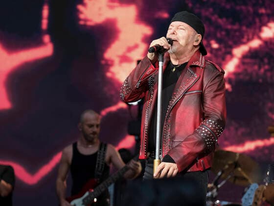 Vasco Rossi Performs In Turin, Italy Vasco Rossi performs live in Turin, Italy, on June 30, 2022. Turin ITA Italy  Copyright: xLorisxRosellix originalFilename: roselli-notitle220630_npBcC.jpg