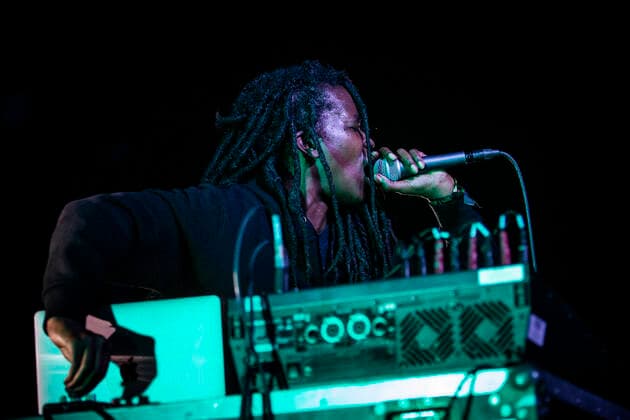 Entertainment Bilder des Tages Moor Mother live at Roskilde Festival 2022, Roskilde, Denmark Roskilde, Denmark. 30th, June 2022. The American singer, musician and poet Moor Mother performs a live concert during the Danish music festival Roskilde Festival 2022 in Roskilde. Roskilde Denmark  Copyright: xGonzalesxPhoto ChristianxHjorthx