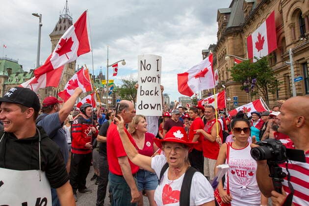 July 1, 2022, Ottawa, Ontario, Canada: People protest against COVID-19 health measures during Canada Day in Ottawa, Ontario, on Friday July 1, 2022. Ottawa Canada  - ZUMAc35_ 20220701_zaf_c35_165 Copyright: xLarsxHagbergx