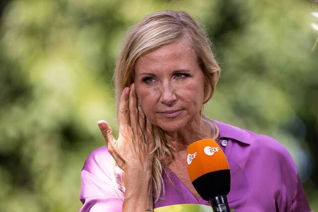 ZDF Fernsehgarten, 03.07.2022 Andrea Kiewel, ZDF Fernsehgarten, 03.07.2022 *** ZDF TV Garden, 03 07 2022 Andrea Kiewel, ZDF TV Garden, 03 07 2022 Copyright: xNeisx xEibner-Pressefotox