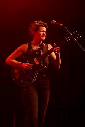 Big Thief concert in Berlin The US American band Big Thief gave a sold out concert at Huxleys Neue Welt in Berlin on 04 07 2022 In the picture singer and guitarist Adrianne Elizabeth Lenker , Berlin Berlin Germany Neukölln