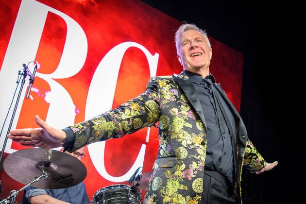 July 4, 2022, Toronto, Ontario, Canada: Martin Fry, lead singer of the English new wave band ABC, performing at a sold out show at El Mocambo in Toronto. Toronto Canada - ZUMAs197 20220704_zaa_s197_218 Copyright: xAngelxMarchinix