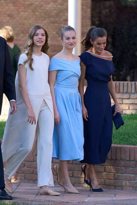 04-07-2022 Girona Queen Letizia and Princess Leonor and Princess Sofia at the 2022 Princess of Girona foundation awards ceremony in Barcelona. No Spain Â  Copyright: xPPEx