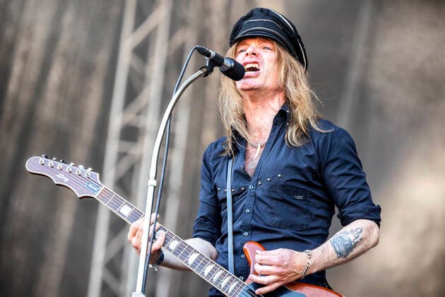 The Hellacopters Oslo, Norway. 24th, June 2022. The Swedish hard rock band The Hellacopters performs a live concert during the Norwegian music festival Tons of Rock 2022 in Oslo. Here vocalist and guitarist Nicke Andersson is seen live on stage. Oslo Norway Ekebergsletta  Copyright: xGonzalesxPhoto TerjexDokkenx