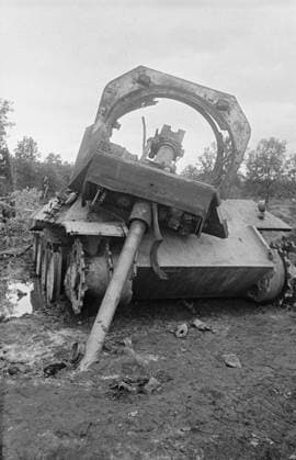 DISABLED SELF-PROPELLED GUN 787 23.07.1943 A disbaled Nazi self-propelled gun near Prokhorovka. The Kursk Bulge. The Voronezh Front. Fedor Sputnik Belgorod region Russia  Copyright: xFedorx