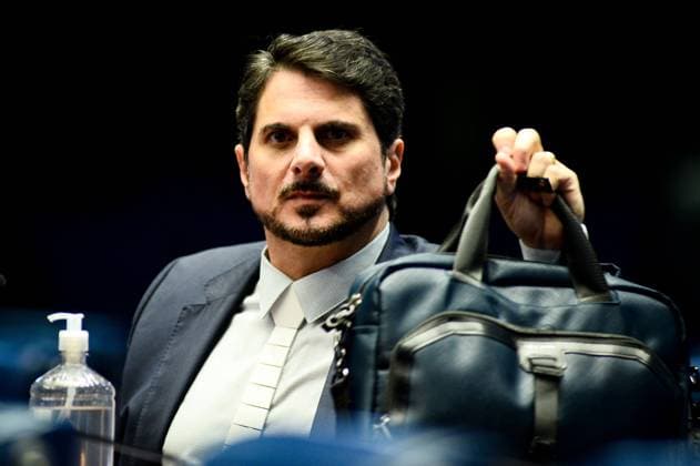 BRASÍLIA, DF - 07.07.2022: SESSÃO PLENÁRIA SENADO - This Thursday (7) the plenary session of the Federal Senate takes place. In the photo, Senator Marcos do Val. x2231357x  TonxMolina