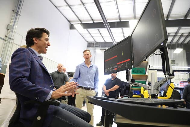 July 7, 2022, Sudbury, ON, CANADA: Prime Minister Justin Trudeau tours MacLean Engineering in Sudbury, Ont., Thursday, July 7, 2022. Trudeau toured the engineering shop and the underground test facility. Sudbury CANADA  - ZUMAc35_ 20220707_zaf_c35_017 Copyright: xGinoxDonatox