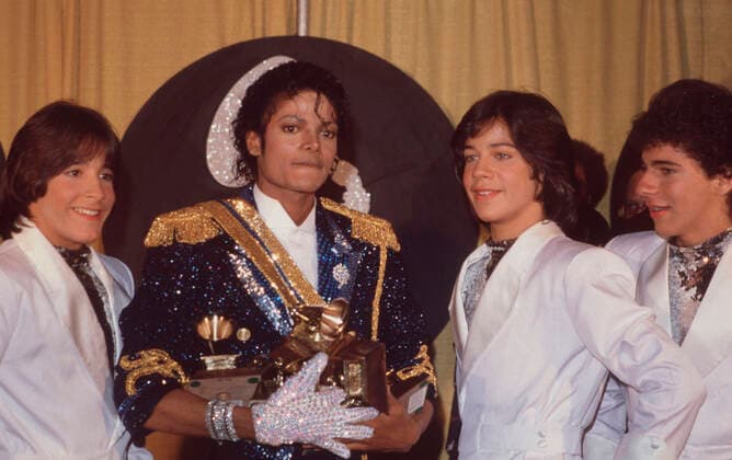 Michael Jackson Los Angeles.CA.USA. LIBRARY. Michael Jackson at an award event. 28th February 1984. LMK30-070722PBOR-001. 