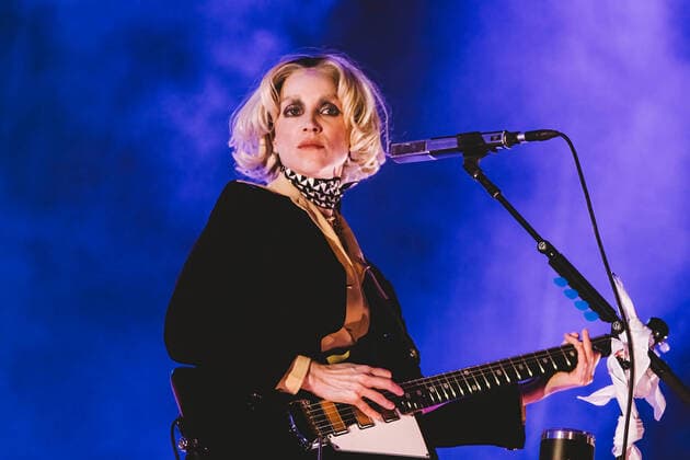 July 8, 2022, Madrid, Spain: Annie Clark better known as St Vincent performs on stage at MadCool festival in Ifema, Madrid. Madrid Spain - ZUMAs197 20220708_zaa_s197_074 Copyright: xValeriaxMagrix
