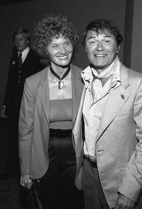 **FILE PHOTO** Larry Storch Has Passed Away. Larry Storch and wife Norma Storch Circa 1980 s Copyright: xRalphxDominguez MediaPunchx