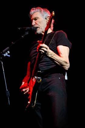 July 8, 2022, Toronto, Ontario, Canada: English musician, singer-songwriter, composer, and co-founder of the progressive rock band Pink Floyd, Roger Waters, performs at a sold out show at ScotiaBank Arena in Toronto. Toronto Canada - ZUMAs197 20220708_zaa_s197_383 Copyright: xAngelxMarchinix