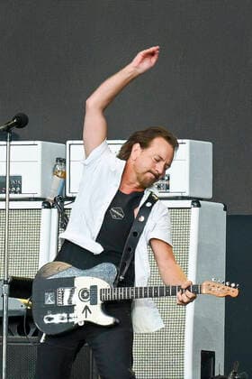 Pearl Jam perform at BST Hyde Park in Hyde Park, London. JULY 8th 2022  TKHx22258