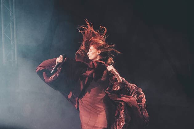Entertainment Bilder des Tages July 10, 2022, Madrid, Spain: Florence Leontine Mary Welch of the band Florence And The Machine performs on stage at MadCool Festival in Madrid. Madrid Spain - ZUMAs197 20220710_zaa_s197_329 Copyright: xValeriaxMagrix