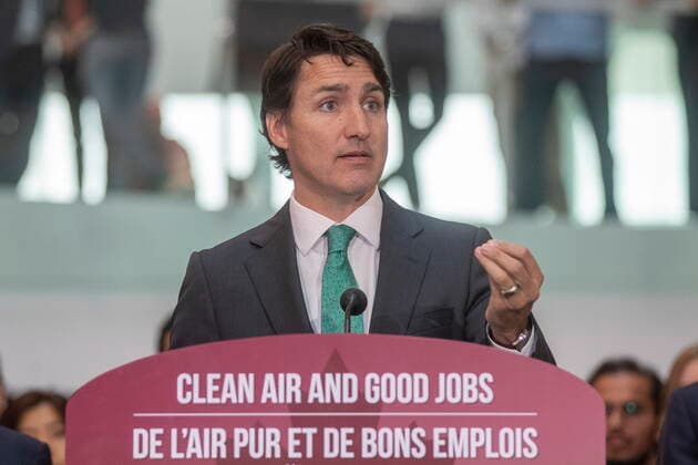 July 13, 2022, Kingston, Ontario, Canada: Prime Minister Justin Trudeau speaks during an electric battery announcement at QueenöÄÃ s University in Kingston, Ont., on Wednesday July 13, 2022. Kingston Canada  - ZUMAc35_ 20220713_zaf_c35_014 Copyright: xLarsxHagbergx