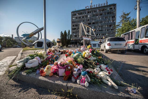 Bilder des Jahres 2022, News 07 Juli News Themen der Woche KW28 July 15, 2022: Interior of the government offices that were attacked yesterday by the Russians in the city of Vinnytsia, Ukraine - ZUMAqp1_ 20220715_zip_qp1_001 Copyright: xHectorxAdolfoxQuintanarxPerezx