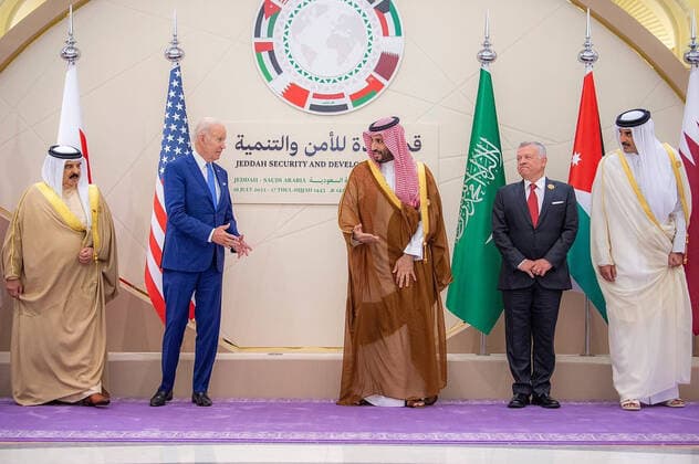 July 16, 2022, Jeddah, Jeddah, Saudi Arabia: (L to R) Asaad bin Tariq al-Said, Omani Deputy Prime Minister for International Relations and Cooperation Affairs and the Special Representative of the Sultan; UAE President Sheikh Mohamed bin Zayed al-Nahyan; Egypt s President Abdel Fattah al-Sisi; Bahrain s King Hamad bin Isa bin Salman al-Khalifa; US President Joe Biden; Saudi Crown Prince Mohammed bin Salman; Jordan s King Abdullah II; Qatar s Emir Sheikh Tamim bin Hamad al-Thani; Kuwait s Crown Prince Meshal al-Ahmad al-Jaber al-Sabah; and Iraq s Prime Minister Mustafa Kadhemi posing together for the family photo during the Jeddah Security and Development Summit (GCC+3) at a hotel in Saudi Arabia s Red Sea coastal city of Jeddah on July 16, - ZUMAap3_ 20220716_zaf_ap3_062 Copyright: xSaudixPressxAgencyx
