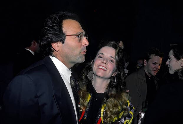 March 1, 1992, Washington, District of Columbia, US: Article 99 movie director Howard Deutch along with his wife and movie co-star Lea Thompson arrive at the premiere of the movie at the Uptown Theater on Connecticut Ave NW Washington US - ZUMAr142 19920301_zap_r142_001 Copyright: xMarkxReinsteinx