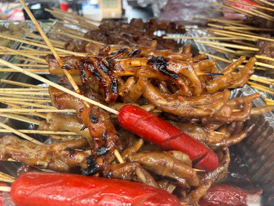 Philippine Festival In Mississauga Chicken feet along with other foods during the Philippine Festival in Mississauga, Ontario, Canada, on July 17, 2022. Mississauga Canada  Copyright: xCreativexTouchxImagingxLtdx originalFilename: friedman-philippi220717_npGQh.jpg