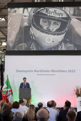 Hendrik WUEST, Wüst, CDU, Minister President of the State of North Rhine-Westphalia, during his speech, red carpet, red carpet show, arrival, arrival, awarding of the State Prize of the State of North Rhine-Westphalia in Cologne on 20 07 2022