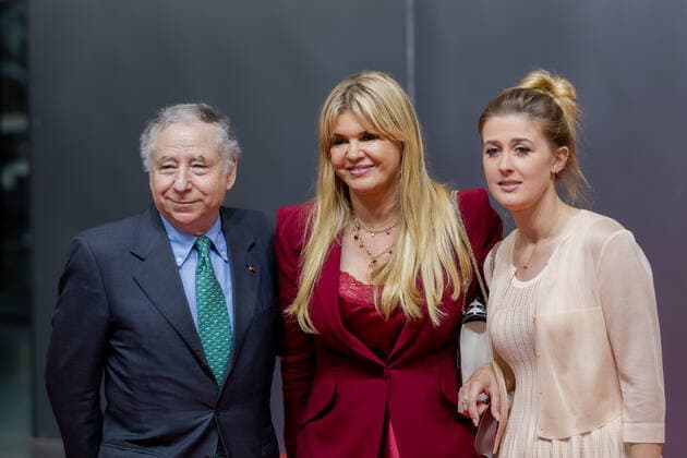 Jean Todt, Corinna and Gina Maria Schumacher on the red carpet State Prize of the State of North Rhine-Westphalia for 7-time Formula 1 World Champion Michael Schumacher At the Motorworld in Cologne, Minister President Hendrik Wüst presented the State Prize to wife Corinna and daughter Gina Maria Schumacher, who accepted