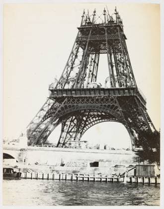The Eiffel Tower under construction (in height). View of the Eiffel Tower under construction during the 1889 World Expo, 7th Arrondissement, Paris View of the Eiffel Tower under construction during the 1889 World Expo, Paris (VIIth Arr.) . Photography of Hippolyte Blancard (1843-1924), around 1890. Copyright: xpiemagsx parismuspie10022021-69385 !ACHTUNG AUFNAHMEDATUM GESCHÄTZT!