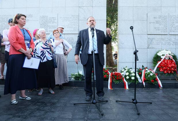 Bilder des Jahres 2022, News 07 Juli News Themen der Woche KW29 News Bilder des Tages March of Remembrance 22 July 1942 Photo: Pawel Wodzynski East News, March of Remembrance 22 July 1942 on the 80th anniversary of the beginning of the Warsawa Ghetto Grat Liquidation Action, July 22, 2022 in Warsaw. Pictured: Chief Rabbi of Poland Michael Schudrich EN_01532504_0056 