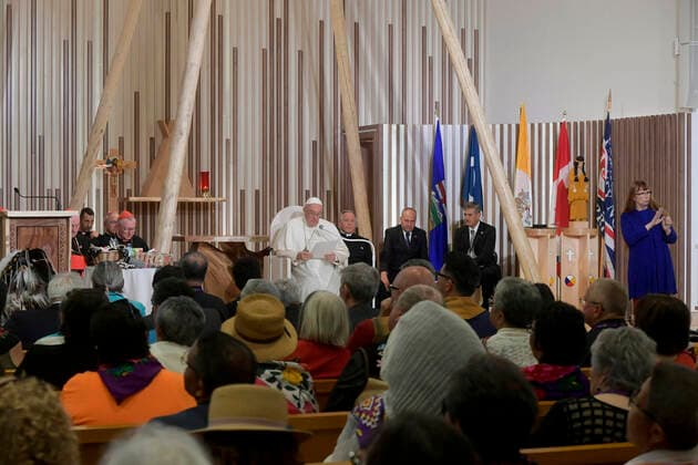 July 26, 2022, Edmonton: A moment of Pope Francis meeting with indigenous peoples during his apostolic visit to Canada, Edmonton, 26 July 2022. ANSA PRESS OFFICE VATICAN MEDIA. Edmonton - ZUMAa110 20220726_zaf_a110_005 Copyright: xAnsa PressxOfficexVaticanxMediax
