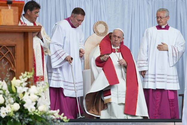 July 26, 2022, Edmonton, AB, CANADA: Pope Francis sits down as he starts a public mass at Commonwealth Stadium in Edmonton, Tuesday, July 26, 2022. Edmonton CANADA  - ZUMAc35_ 20220726_zaf_c35_010 Copyright: xNathanxDenettex
