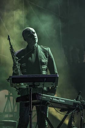 Steve Hackett 2022 Rob Townsend during the Music Concert Steve Hackett on July 26, 2022 at the Castello di Udine in Udine, Italy Udine Italy  Copyright: xBarbaraxDomenisx originalFilename: livemedia-stevehac220726_npiPD.jpg