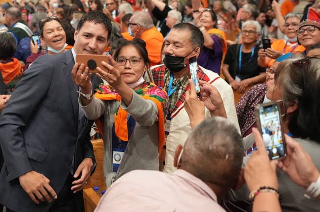 July 28, 2022, Ste-Anne-de-Beaupro PQ, CANADA: Prime Minister Justin Trudeau poses for a photo before a mass with Pope Francis the Basilica of Sainte-Anne-de-BeauprÃ in Ste-Anne-de-BeauprÃ , Que., Thursday, July 28, 2022. Ste-Anne-de-Beaupré CANADA  - ZUMAc35_ 20220728_zaf_c35_009 Copyright: xNathanxDenettex