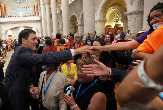 July 28, 2022, Ste-Anne-de-Beaupro PQ, CANADA: Prime Minister Justin Trudeau greets people as he arrives for mass by Pope Francis at the Basilica of Sainte-Anne-de-BeauprÃ in Ste-Anne-de-BeauprÃ , Que., Thursday, July 28, 2022. Ste-Anne-de-Beaupré CANADA  - ZUMAc35_ 20220728_zaf_c35_010 Copyright: xNathanxDenettex